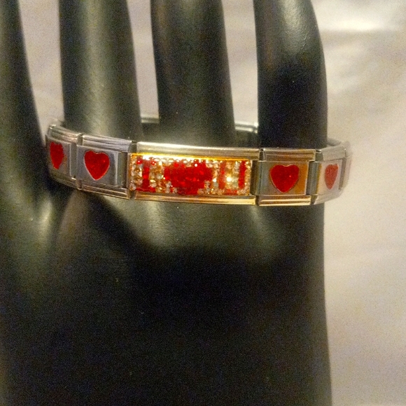 Heart I ♥ U Italian charm bracelet - Picture 1 of 3